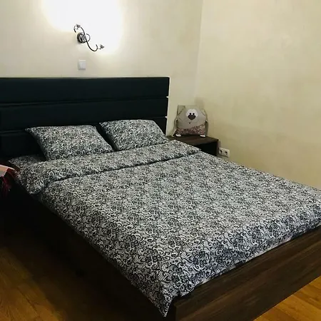 Апартаменти Peremohy Avenue 17 Київ